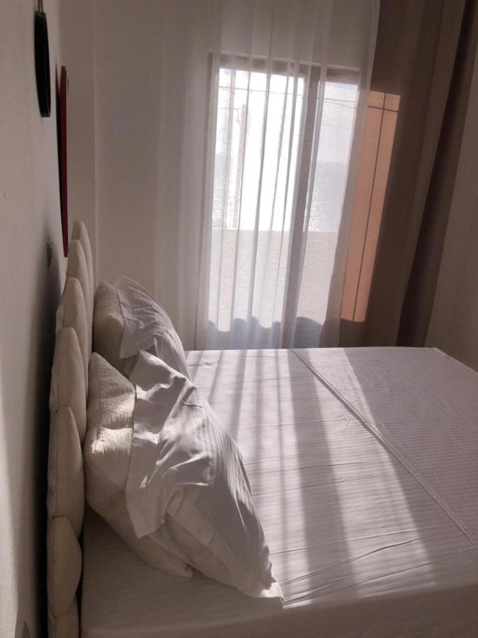 Kenza Apartments Sarande Room photo