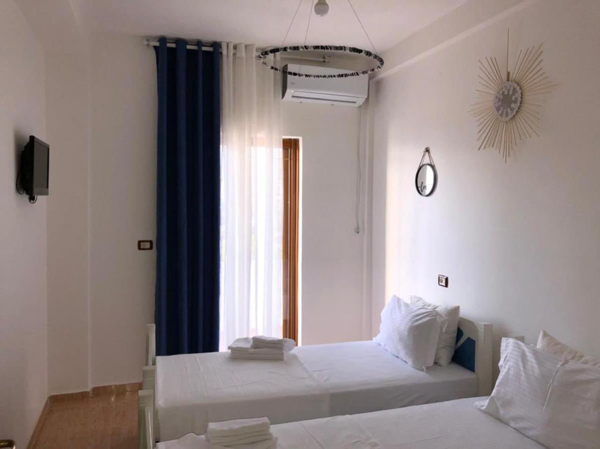 Kenza Apartments Sarande Room photo