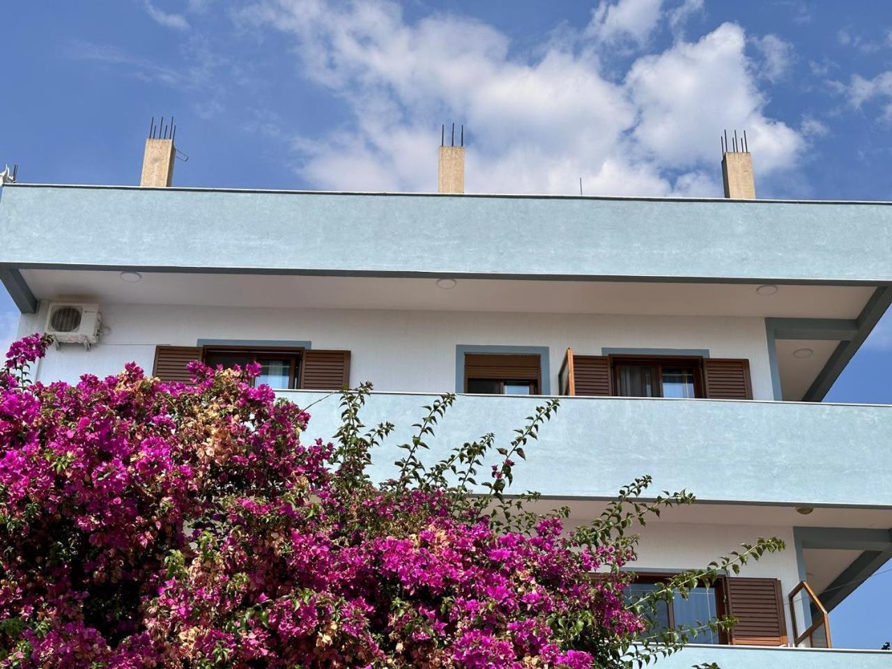 Kenza Apartments Sarande Exterior photo
